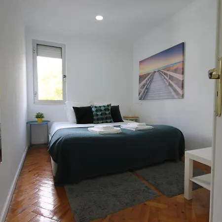 South Apartment *