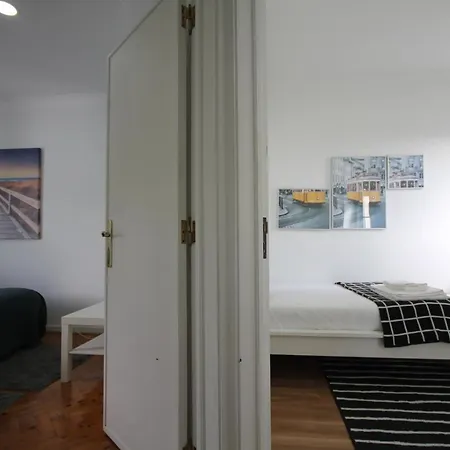 South Apartment *